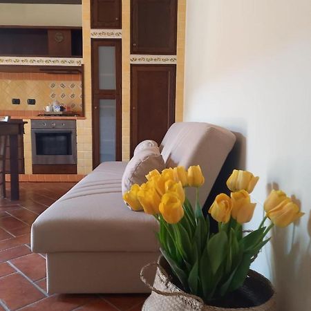Appartamento F&M Castelnuovo Magra Luaran gambar